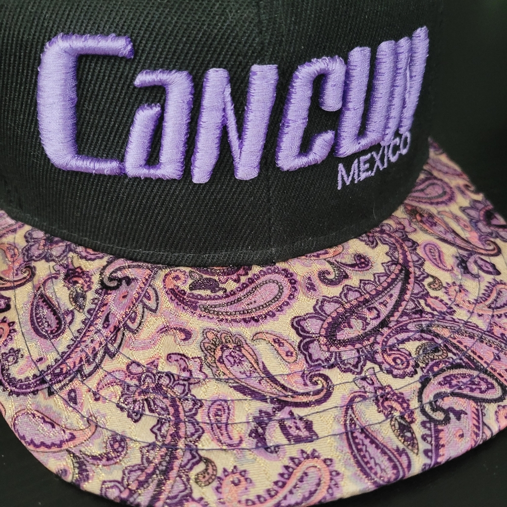 Snapback hat - Picture 3 of 4